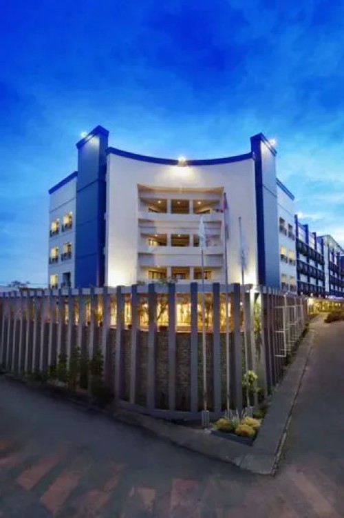 Completed hotel, ASTON Hotel International | We provide Indonesia infrastructure map on various property sectors and data. Access property listings, infrastructure developments, news, and valuable transaction data for informed decisions.
