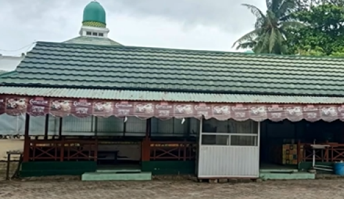 Al Azhar 10 Islamic Senior High Shool, Private School | We provide Indonesia infrastructure map on various property sectors and data. Access property listings, infrastructure developments, news, and valuable transaction data for informed decisions.