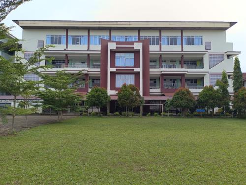 Gembala Baik Plus Primary School, Private School | We provide Indonesia infrastructure map on various property sectors and data. Access property listings, infrastructure developments, news, and valuable transaction data for informed decisions.