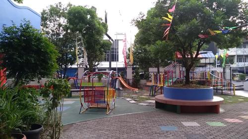 Immanuel Christian Kindergarten, Private School | We provide Indonesia infrastructure map on various property sectors and data. Access property listings, infrastructure developments, news, and valuable transaction data for informed decisions.