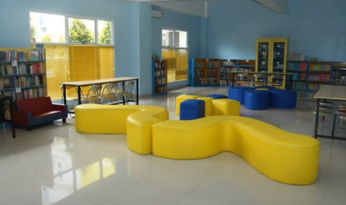 Pelita Cemerlang Primary School, Private School | We provide Indonesia infrastructure map on various property sectors and data. Access property listings, infrastructure developments, news, and valuable transaction data for informed decisions.