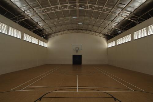 Pelita Cemerlang Secondary School, Private School | We provide Indonesia infrastructure map on various property sectors and data. Access property listings, infrastructure developments, news, and valuable transaction data for informed decisions.
