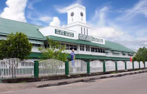 Santu Petrus Junior High School, Private School | We provide Indonesia infrastructure map on various property sectors and data. Access property listings, infrastructure developments, news, and valuable transaction data for informed decisions.