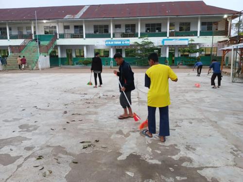 Al Fath Junior High School, Private School | We provide Indonesia infrastructure map on various property sectors and data. Access property listings, infrastructure developments, news, and valuable transaction data for informed decisions.