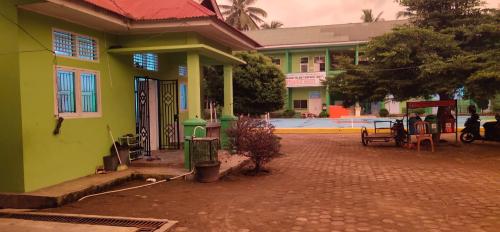 Mutiara Hati Junior High School, Private School | We provide Indonesia infrastructure map on various property sectors and data. Access property listings, infrastructure developments, news, and valuable transaction data for informed decisions.