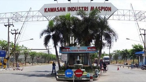 Maspion Industrial Estate adalah kawasan industri dengan total luas 341,5 hektar. Kawasan industri ini terbagi dua, dengan luas 242,5 hektar untuk kawasan indus...