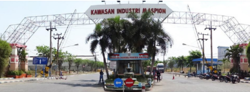Maspion Industrial Estate adalah kawasan industri dengan total luas 341,5 hektar. Kawasan industri ini terbagi dua, dengan luas 242,5 hektar untuk kawasan indus...