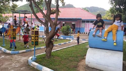 Kemala Bhayangkari 12 Kindergarten, Private School | We provide Indonesia infrastructure map on various property sectors and data. Access property listings, infrastructure developments, news, and valuable transaction data for informed decisions.