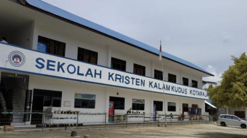 Kristen Kalam Kudus Sibolga Elementary School, Private School | We provide Indonesia infrastructure map on various property sectors and data. Access property listings, infrastructure developments, news, and valuable transaction data for informed decisions.