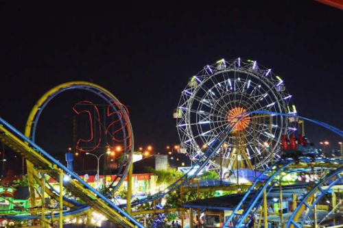 Carnival Park Surabaya, Entertainment | We provide Indonesia infrastructure map on various property sectors and data. Access property listings, infrastructure developments, news, and valuable transaction data for informed decisions.