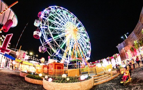 Carnival Park Surabaya, Entertainment | We provide Indonesia infrastructure map on various property sectors and data. Access property listings, infrastructure developments, news, and valuable transaction data for informed decisions.