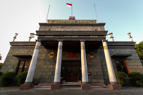 House of Sampoerna, Entertainment | We provide Indonesia infrastructure map on various property sectors and data. Access property listings, infrastructure developments, news, and valuable transaction data for informed decisions.