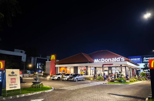 McDonald's Graha Famili, Stand Alone Retail, Surabaya | KF Map ...