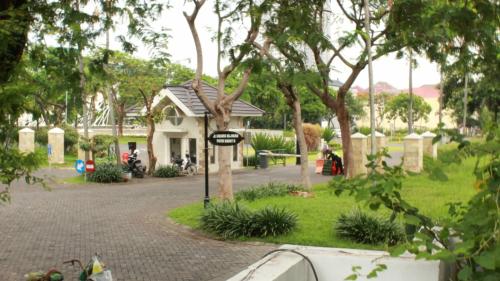 Cluster Vila Westwood - Pakuwon City, residential commercial for lease sale, dijual disewakan,  PT Pakuwon Jati Tbk (PWON) | We provide Indonesia infrastructure map on various property sectors and data. Access property listings, infrastructure developments, news, and valuable transaction data for informed decisions.