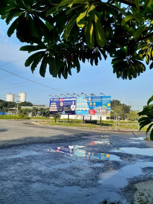 Bumi Maspion Warehouse berlokasi di Jl. Bumi Maspion, Kecamatan Benowo, Kota Surabaya, Provinsi Jawa Timur. Warehouse ini dikembangkan oleh PT Bumi Maspion Sura...