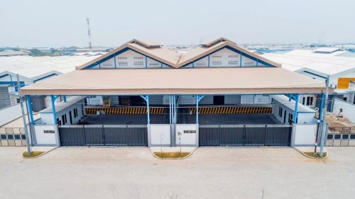 Waringin Warehouse Margomulyo Permai 11 berlokasi di Jl. Margomulyo, Kecamatan Tandes, Kota Surabaya, Provinsi Jawa Timur. Warehouse ini dikembangkan oleh Warin...