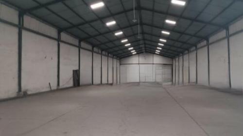 Manukan Wetan 60 Warehouse berlokasi di Jl. Raya Manukan Wetan, Kecamatan Tandes, Kota Surabaya, Provinsi Jawa Timur. Warehouse ini memiliki luas area sekitar 1...