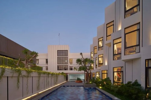 Completed hotel, JW Naungan | We provide Indonesia infrastructure map on various property sectors and data. Access property listings, infrastructure developments, news, and valuable transaction data for informed decisions.