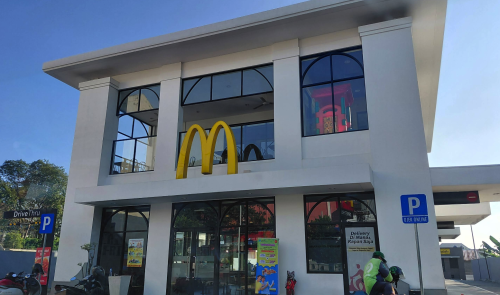 McDonald's Jebres Solo, Stand Alone Retail | We provide Indonesia infrastructure map on various property sectors and data. Access property listings, infrastructure developments, news, and valuable transaction data for informed decisions.
