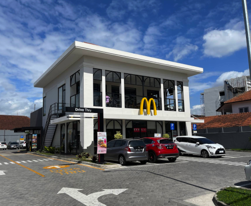McDonald's Manahan Solo, Stand Alone Retail | We provide Indonesia infrastructure map on various property sectors and data. Access property listings, infrastructure developments, news, and valuable transaction data for informed decisions.