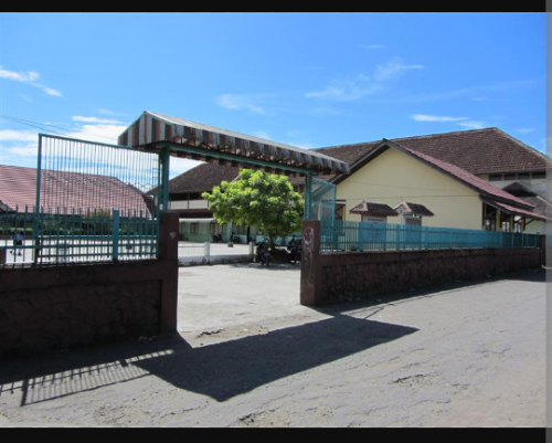 Cahaya Kebenaran Elementary School, Private School | We provide Indonesia infrastructure map on various property sectors and data. Access property listings, infrastructure developments, news, and valuable transaction data for informed decisions.