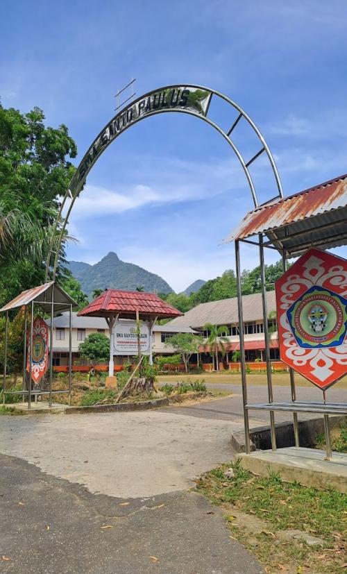 Santo Paulus Senior High School, Private School | We provide Indonesia infrastructure map on various property sectors and data. Access property listings, infrastructure developments, news, and valuable transaction data for informed decisions.