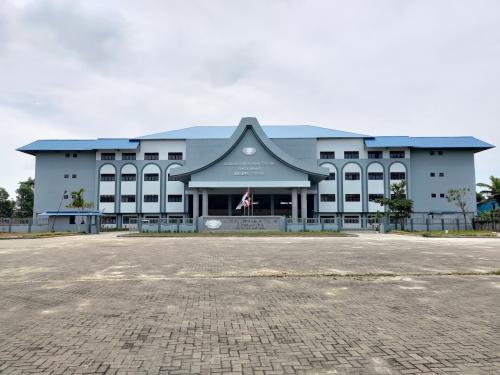 Cinta Kasih Tzu Chi Elementary School, Private School | We provide Indonesia infrastructure map on various property sectors and data. Access property listings, infrastructure developments, news, and valuable transaction data for informed decisions.