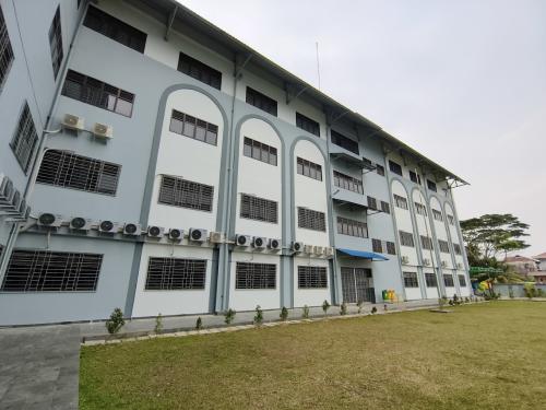 Cinta Kasih Tzu Ch Kindergarten, Private School | We provide Indonesia infrastructure map on various property sectors and data. Access property listings, infrastructure developments, news, and valuable transaction data for informed decisions.