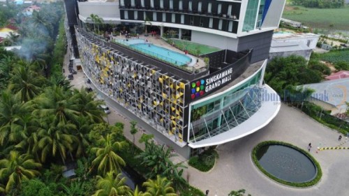 Singkawang Grand Mall, Leased Retail, PUTRA SINKA SUKSES | We provide Indonesia infrastructure map on various property sectors and data. Access property listings, infrastructure developments, news, and valuable transaction data for informed decisions.
