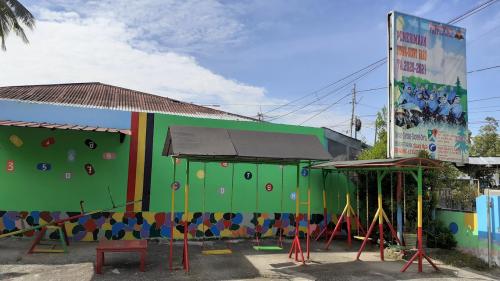 Golden School Kindergarten, Private School | We provide Indonesia infrastructure map on various property sectors and data. Access property listings, infrastructure developments, news, and valuable transaction data for informed decisions.