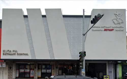 Bethany Anak Terang Junior High School, Private School | We provide Indonesia infrastructure map on various property sectors and data. Access property listings, infrastructure developments, news, and valuable transaction data for informed decisions.