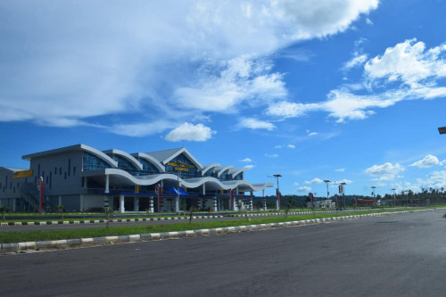 Jalaluddin Airport, Airport, Government | We provide Indonesia infrastructure map on various property sectors and data. Access property listings, infrastructure developments, news, and valuable transaction data for informed decisions.
