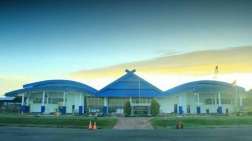 H. Aroeppala Airport, Airport, Government | We provide Indonesia infrastructure map on various property sectors and data. Access property listings, infrastructure developments, news, and valuable transaction data for informed decisions.