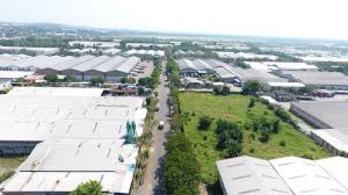 Wijayakusuma Industrial Estate (KIW) terletak di Semarang, Jawa Tengah. Kawasan industri dengan luas sekitar 250 Ha ini dikembangkan oleh PT. Kawasan Industri W...