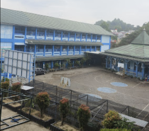 IT Cordova Junior High School, Private School | We provide Indonesia infrastructure map on various property sectors and data. Access property listings, infrastructure developments, news, and valuable transaction data for informed decisions.