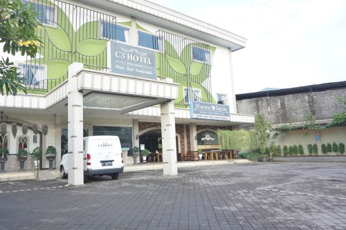 Completed hotel | We provide Indonesia infrastructure map on various property sectors and data. Access property listings, infrastructure developments, news, and valuable transaction data for informed decisions.