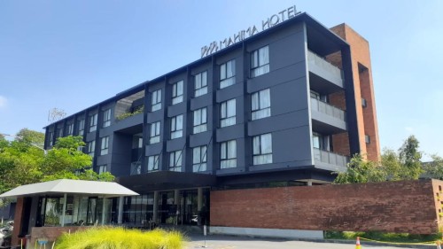 Completed hotel | We provide Indonesia infrastructure map on various property sectors and data. Access property listings, infrastructure developments, news, and valuable transaction data for informed decisions.