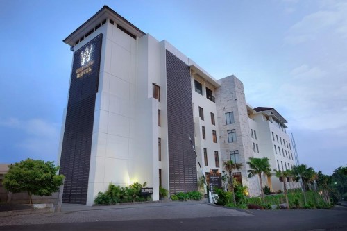 Completed hotel | We provide Indonesia infrastructure map on various property sectors and data. Access property listings, infrastructure developments, news, and valuable transaction data for informed decisions.