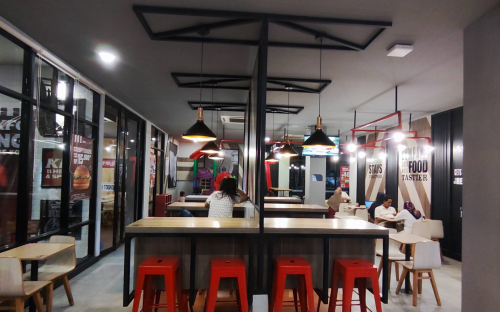 KFC Majapahit Semarang, Stand Alone Retail | We provide Indonesia infrastructure map on various property sectors and data. Access property listings, infrastructure developments, news, and valuable transaction data for informed decisions.