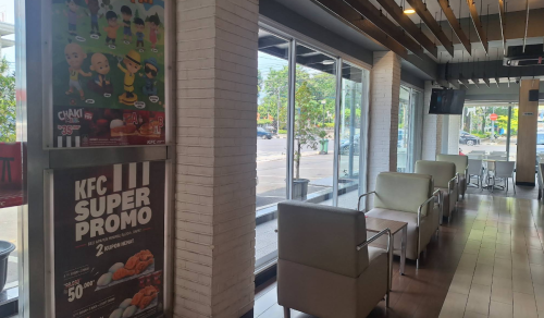 KFC Pandanaran Semarang, Stand Alone Retail | We provide Indonesia infrastructure map on various property sectors and data. Access property listings, infrastructure developments, news, and valuable transaction data for informed decisions.