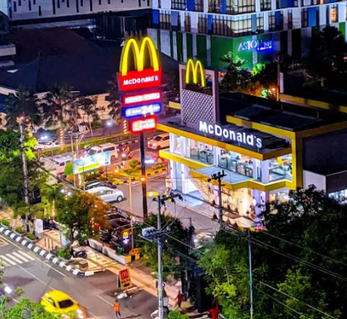 McDonald's Pandanaran Semarang, Stand Alone Retail | We provide Indonesia infrastructure map on various property sectors and data. Access property listings, infrastructure developments, news, and valuable transaction data for informed decisions.
