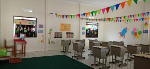 Islam Hidayatullah 02 Elementary School, Private School | We provide Indonesia infrastructure map on various property sectors and data. Access property listings, infrastructure developments, news, and valuable transaction data for informed decisions.