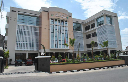 Islam Hidayatullah Senior High School, Private School | We provide Indonesia infrastructure map on various property sectors and data. Access property listings, infrastructure developments, news, and valuable transaction data for informed decisions.