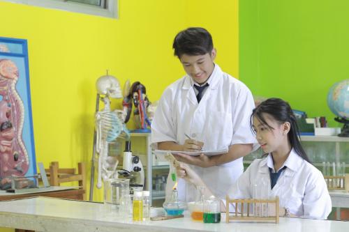 Kristen Terang Bangsa Junior High School, Private School | We provide Indonesia infrastructure map on various property sectors and data. Access property listings, infrastructure developments, news, and valuable transaction data for informed decisions.
