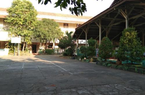 Marsudirini Gedangan Elementary School, Private School | We provide Indonesia infrastructure map on various property sectors and data. Access property listings, infrastructure developments, news, and valuable transaction data for informed decisions.