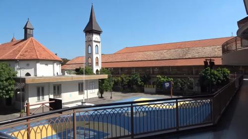Sedes Sapientiae Senior High School, Private School | We provide Indonesia infrastructure map on various property sectors and data. Access property listings, infrastructure developments, news, and valuable transaction data for informed decisions.