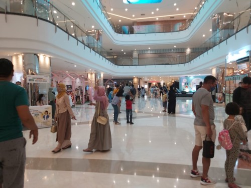 Tentrem Mall Semarang, Leased Retail, Hotel Candi Baru | We provide Indonesia infrastructure map on various property sectors and data. Access property listings, infrastructure developments, news, and valuable transaction data for informed decisions.