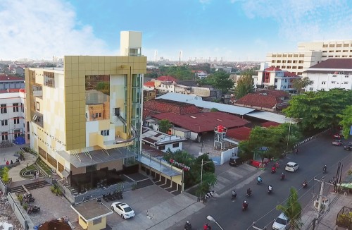 AKI University Semarang, University | We provide Indonesia infrastructure map on various property sectors and data. Access property listings, infrastructure developments, news, and valuable transaction data for informed decisions.
