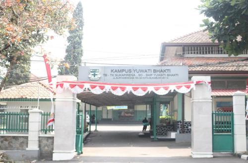 Yuwati Bhakti Senior High School, Private School | We provide Indonesia infrastructure map on various property sectors and data. Access property listings, infrastructure developments, news, and valuable transaction data for informed decisions.