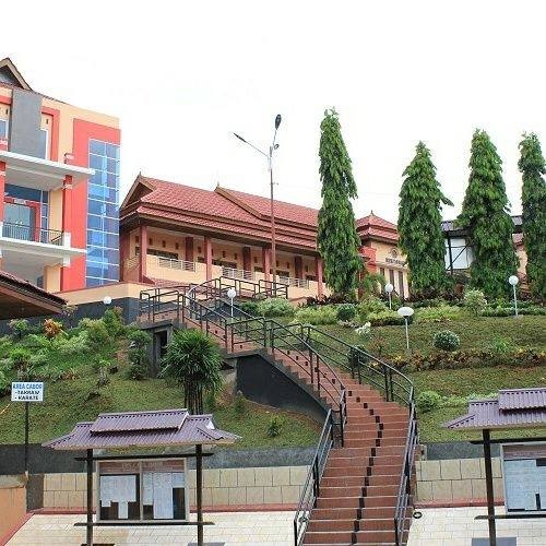 East Kalimantan Institute of Teacher Training and Education of the Republic of Indonesia Teacher's Association, University | We provide Indonesia infrastructure map on various property sectors and data. Access property listings, infrastructure developments, news, and valuable transaction data for informed decisions.